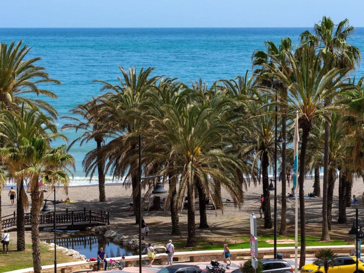 Exclusive Beachfront Apartment Torremolinos - Pool - Paddle - Tenis - Wifi - Central Aircon Eksteriør billede