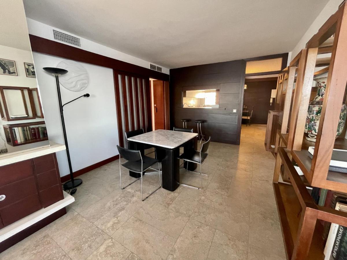 Exclusive Beachfront Apartment Torremolinos - Pool - Paddle - Tenis - Wifi - Central Aircon Eksteriør billede