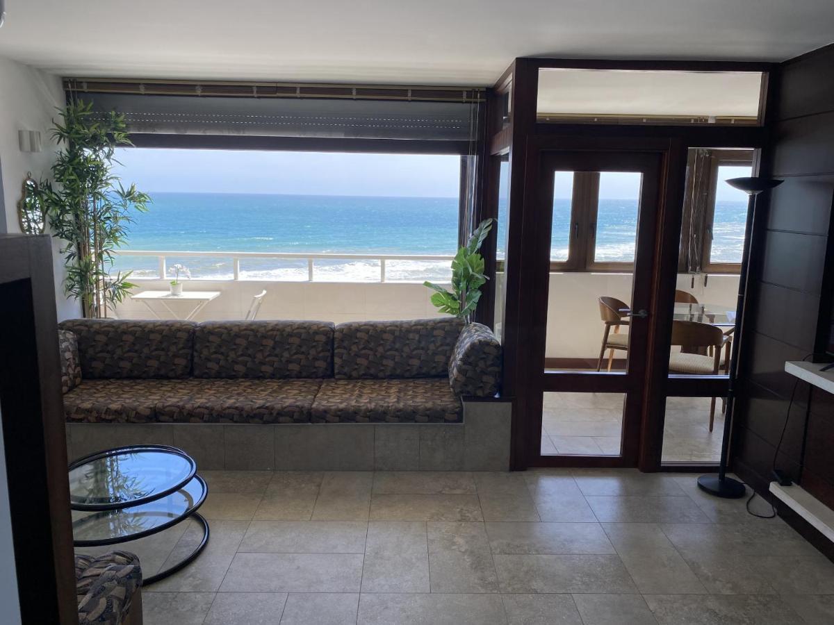 Exclusive Beachfront Apartment Torremolinos - Pool - Paddle - Tenis - Wifi - Central Aircon Eksteriør billede